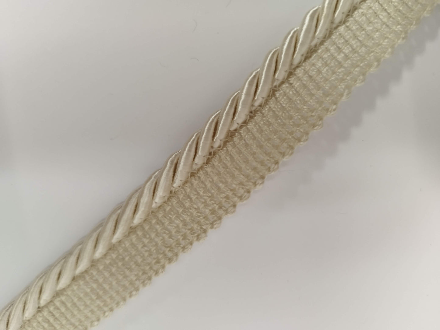 6mm Flanged Viscose Cord