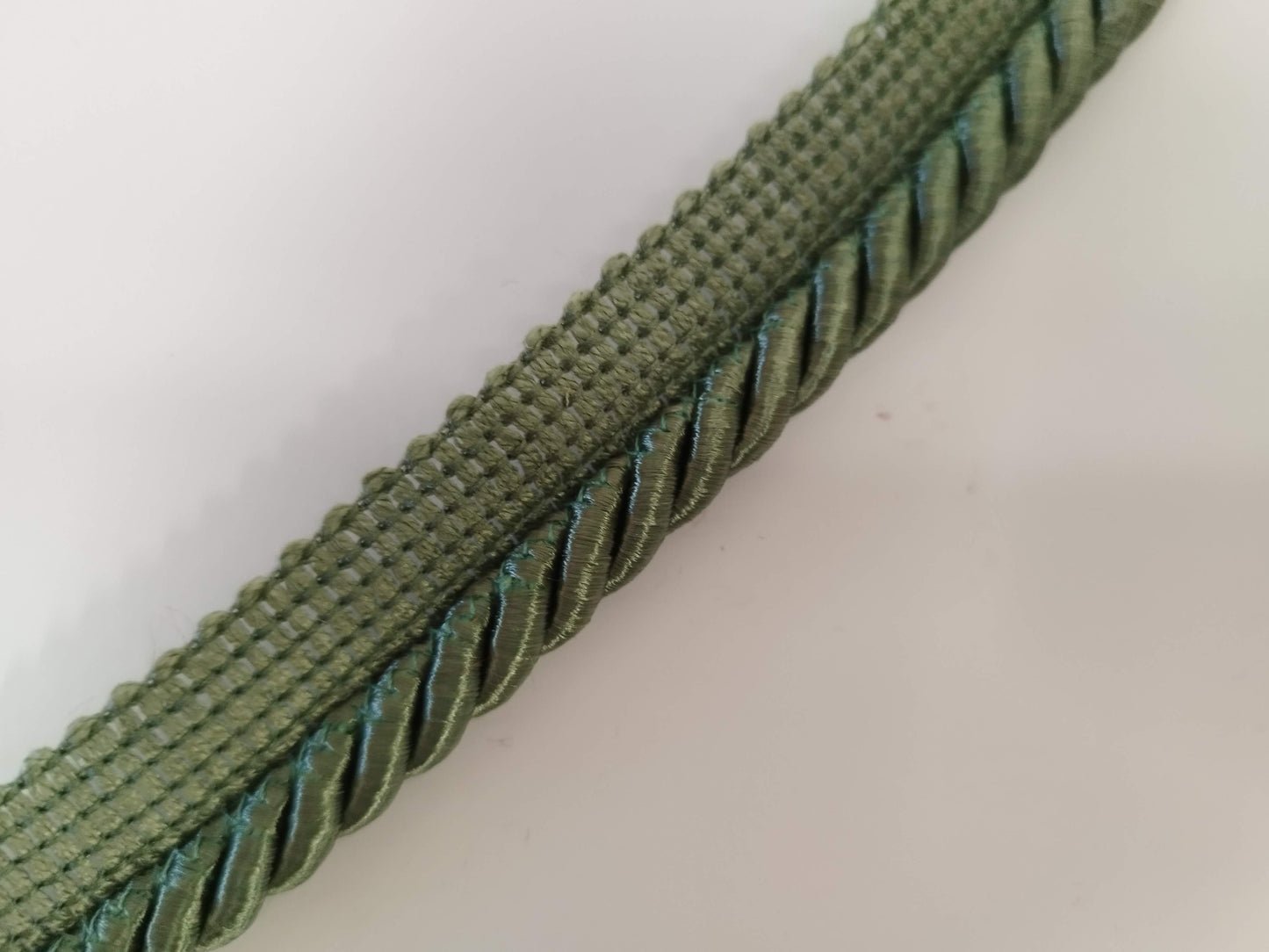 8mm Flanged Viscose Cord