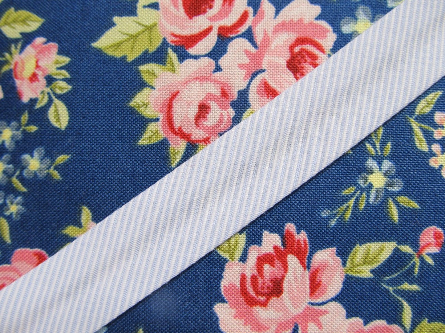 Textured Woven Stripe Bias Binding