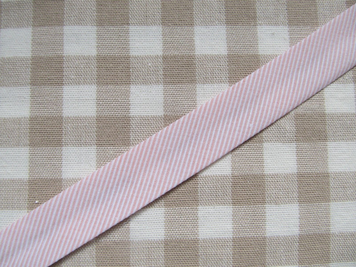Textured Woven Stripe Bias Binding