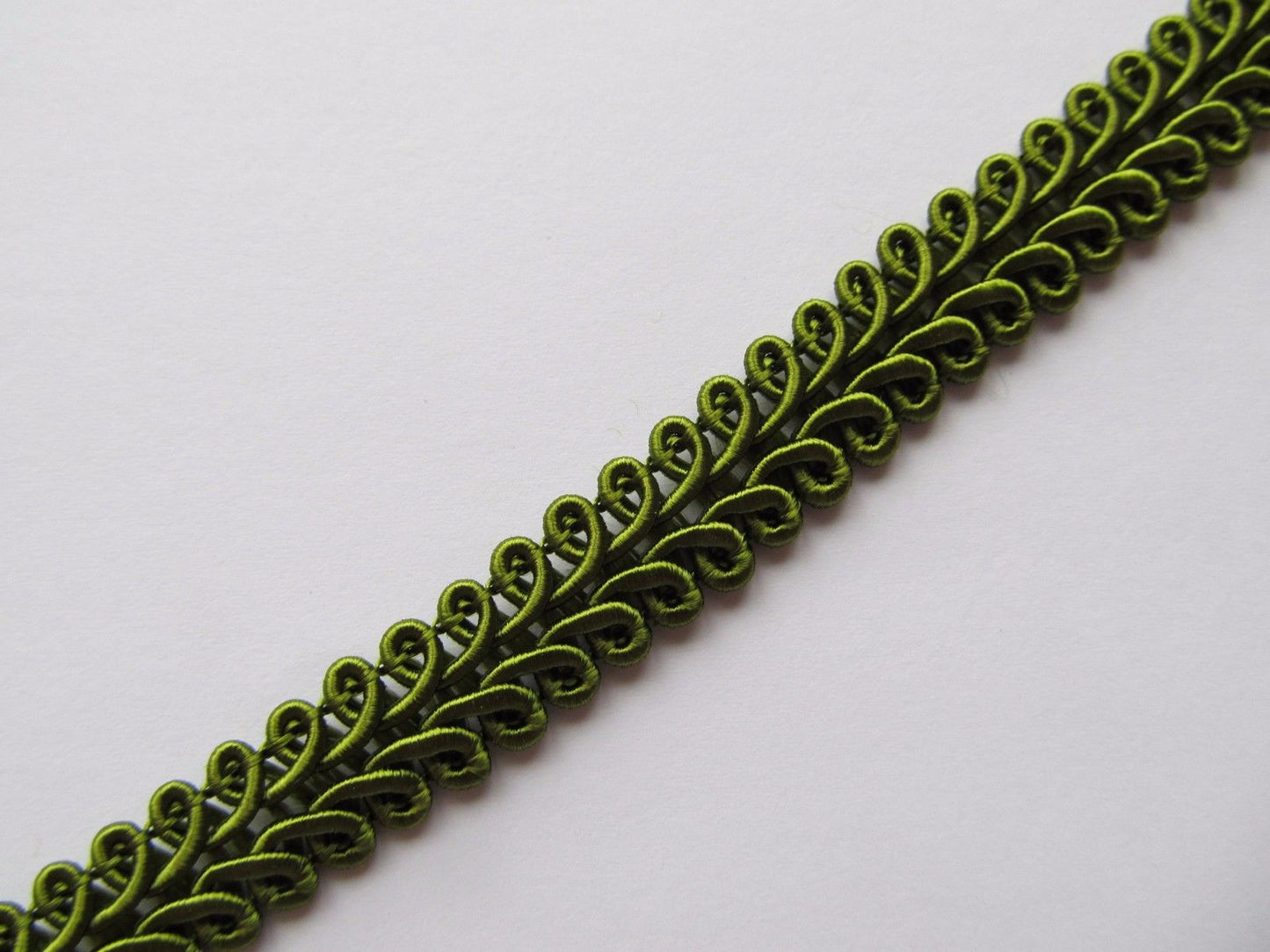 10mm Silky Scroll Braid
