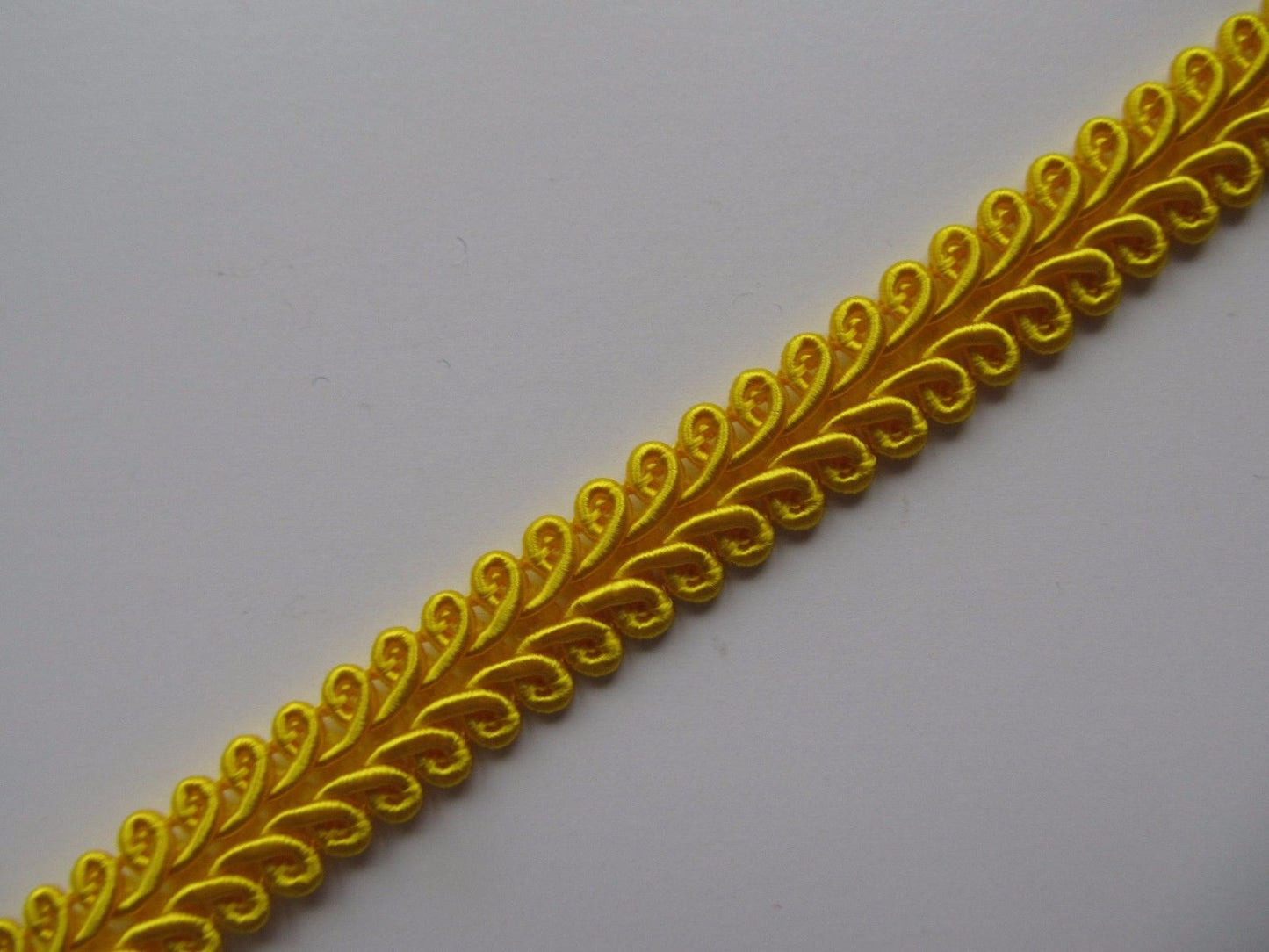 10mm Silky Scroll Braid
