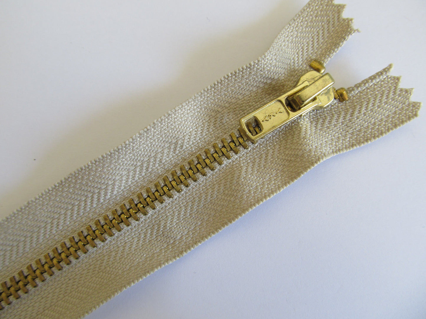 Brass Jeans Zips - Choice of Colours and Sizes