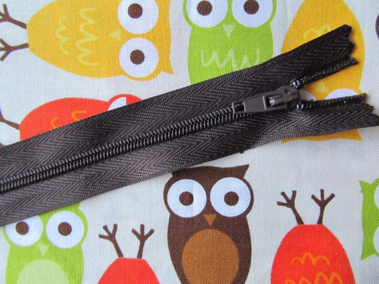 Pack of 5 Closed End Zips - 18" (45cm)