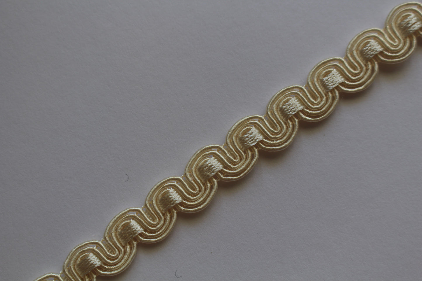 12mm Silky Polycotton Wave Braid