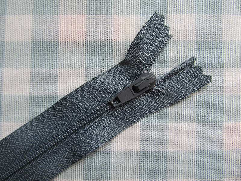 Closed End Zip - 6" (15cm)
