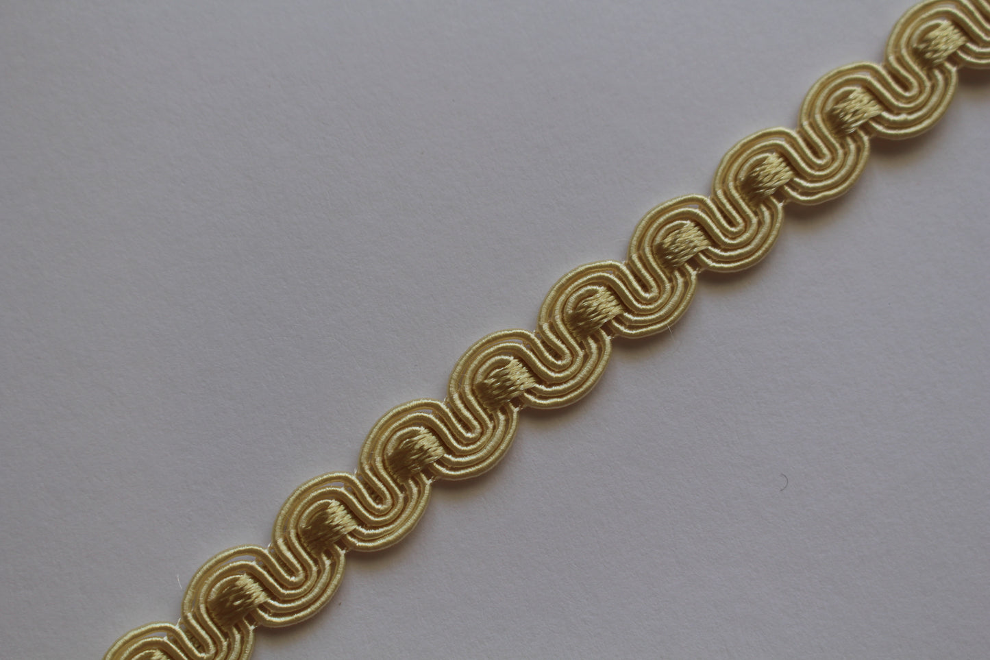 12mm Silky Polycotton Wave Braid