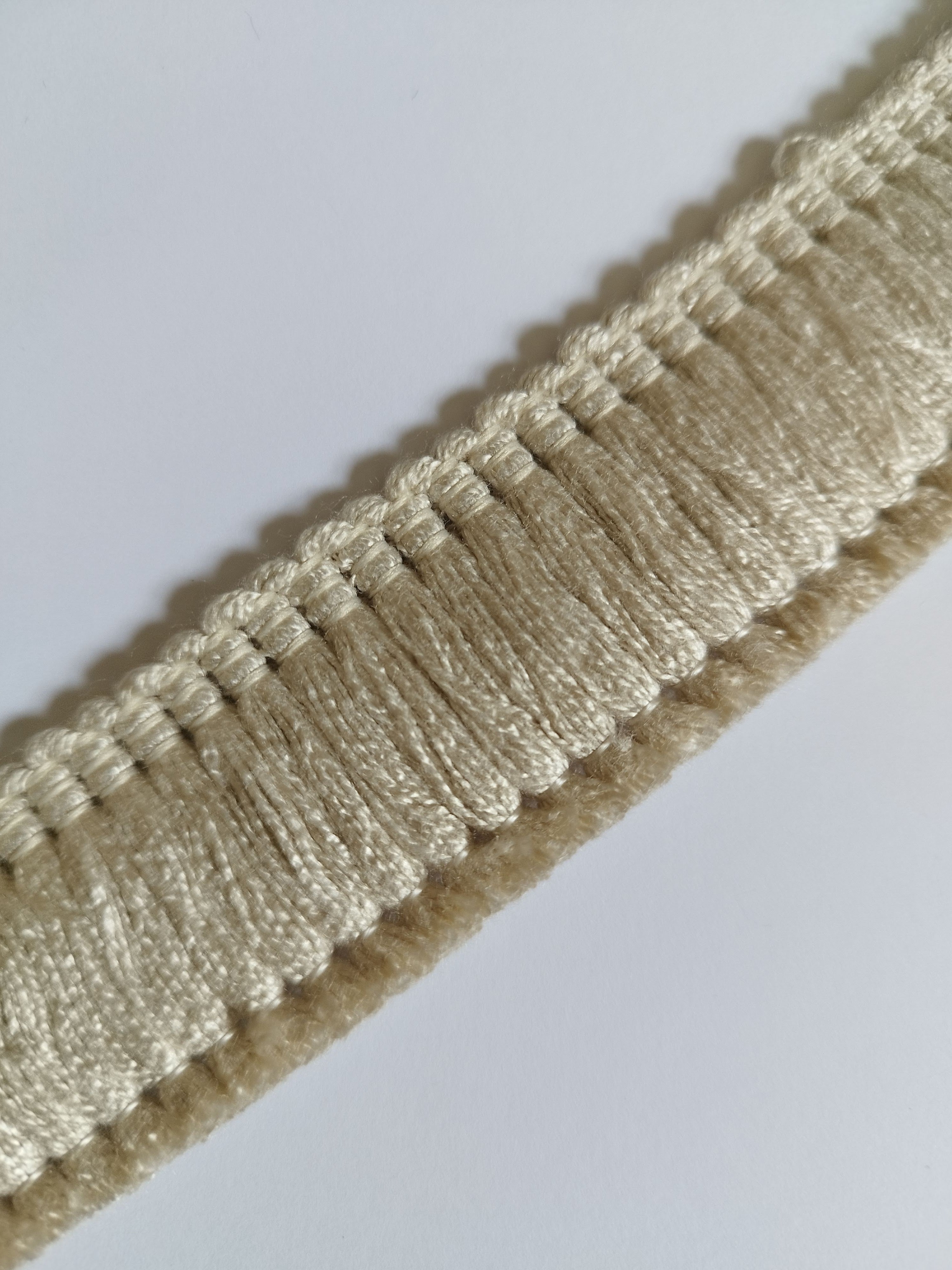3cm Silky Viscose Brush Fringe