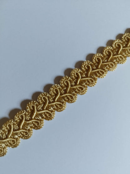 16mm Wide Fancy Scroll Braid * NEW *