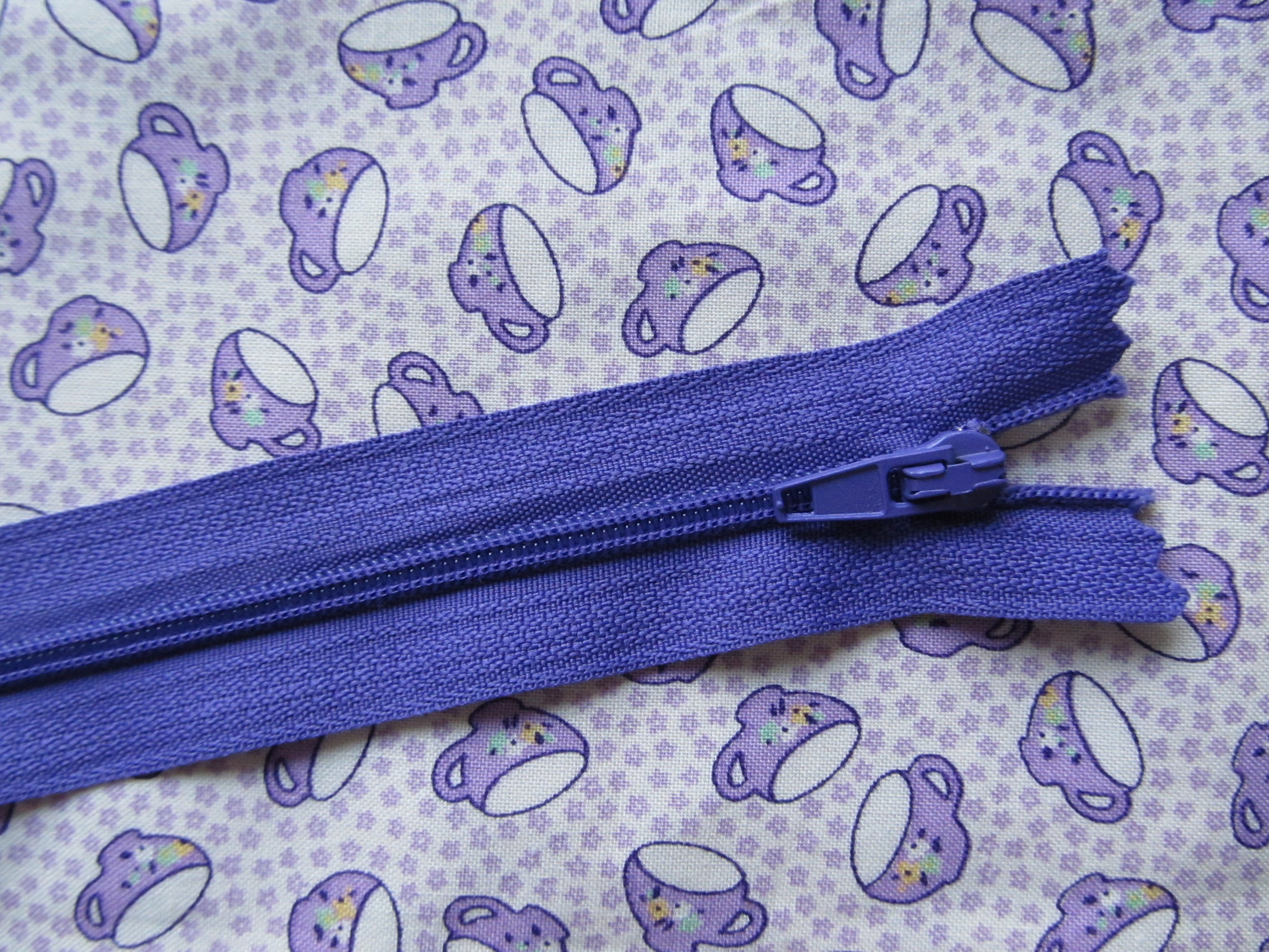 Pack of 5 Closed End Zips - 16" (40cm)