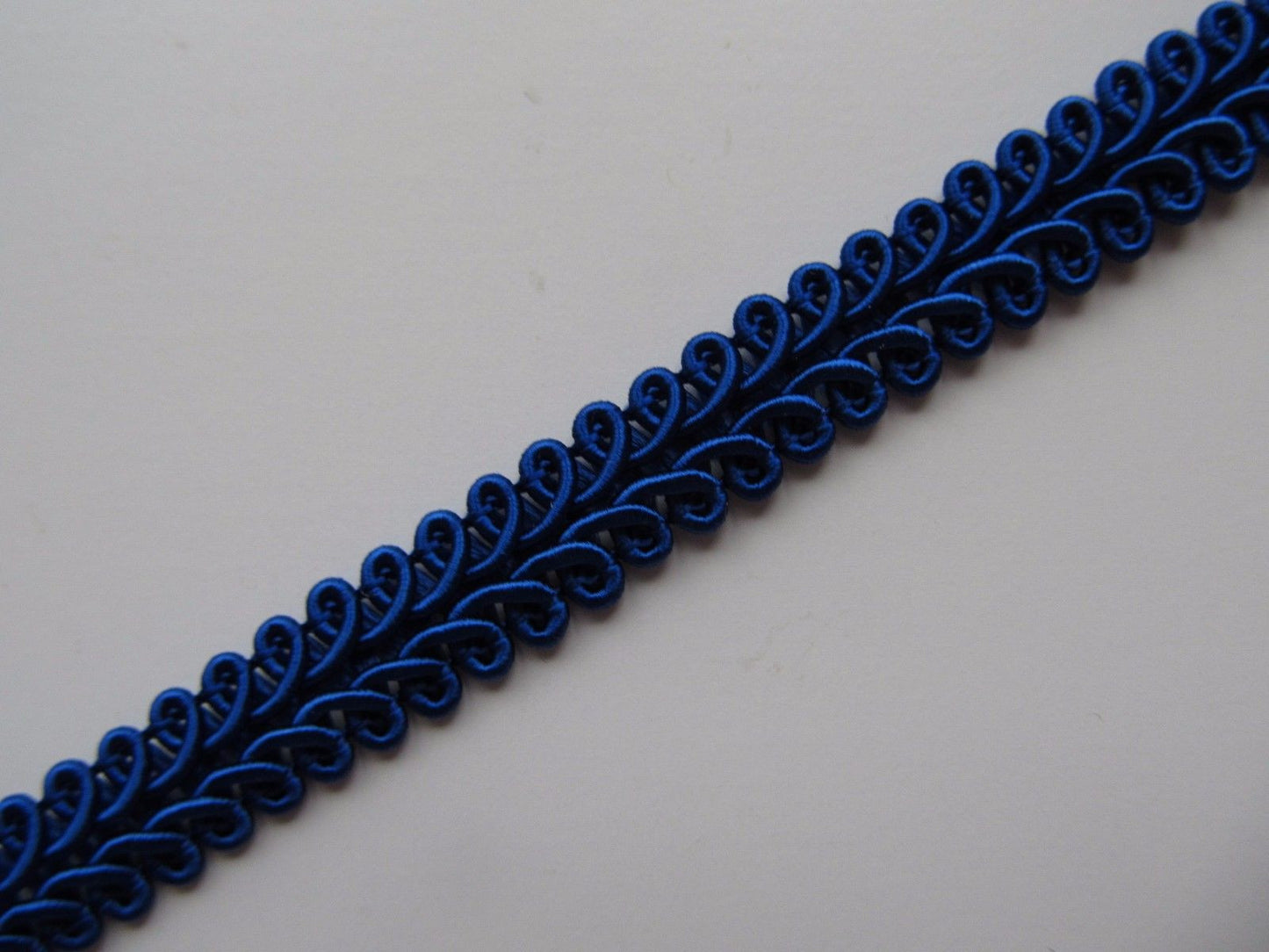 10mm Silky Scroll Braid