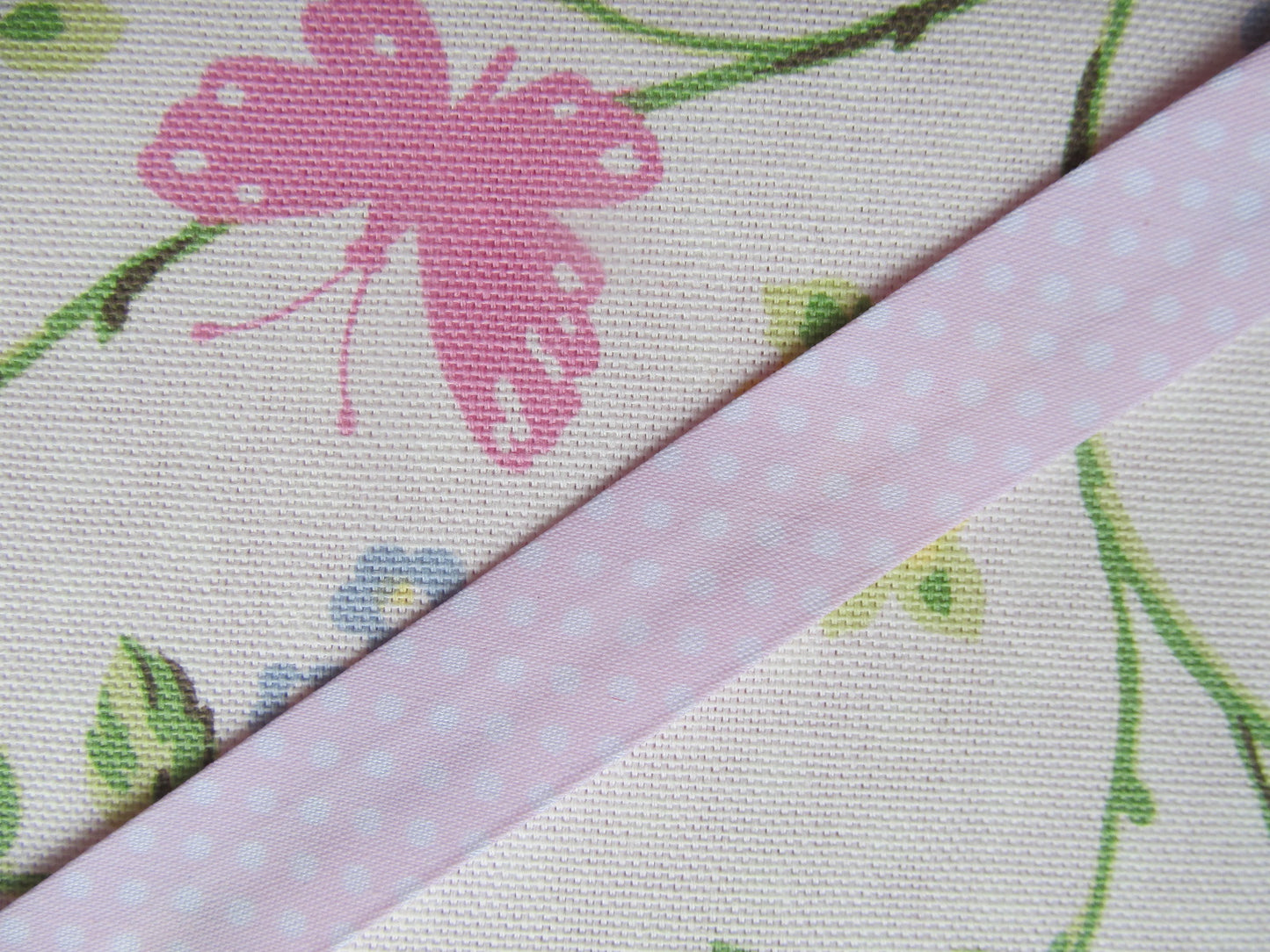 Polka Dot Bias Binding