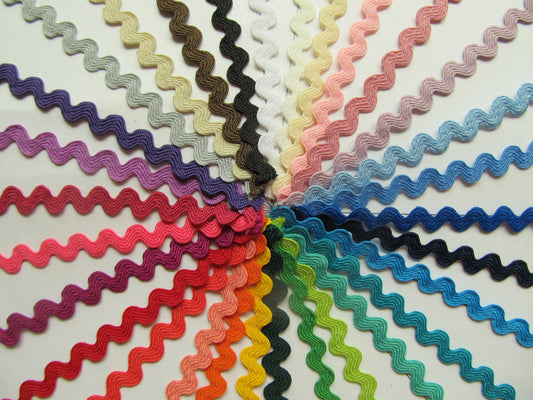 Small/Medium Ric Rac Trim - 3 Metre Length