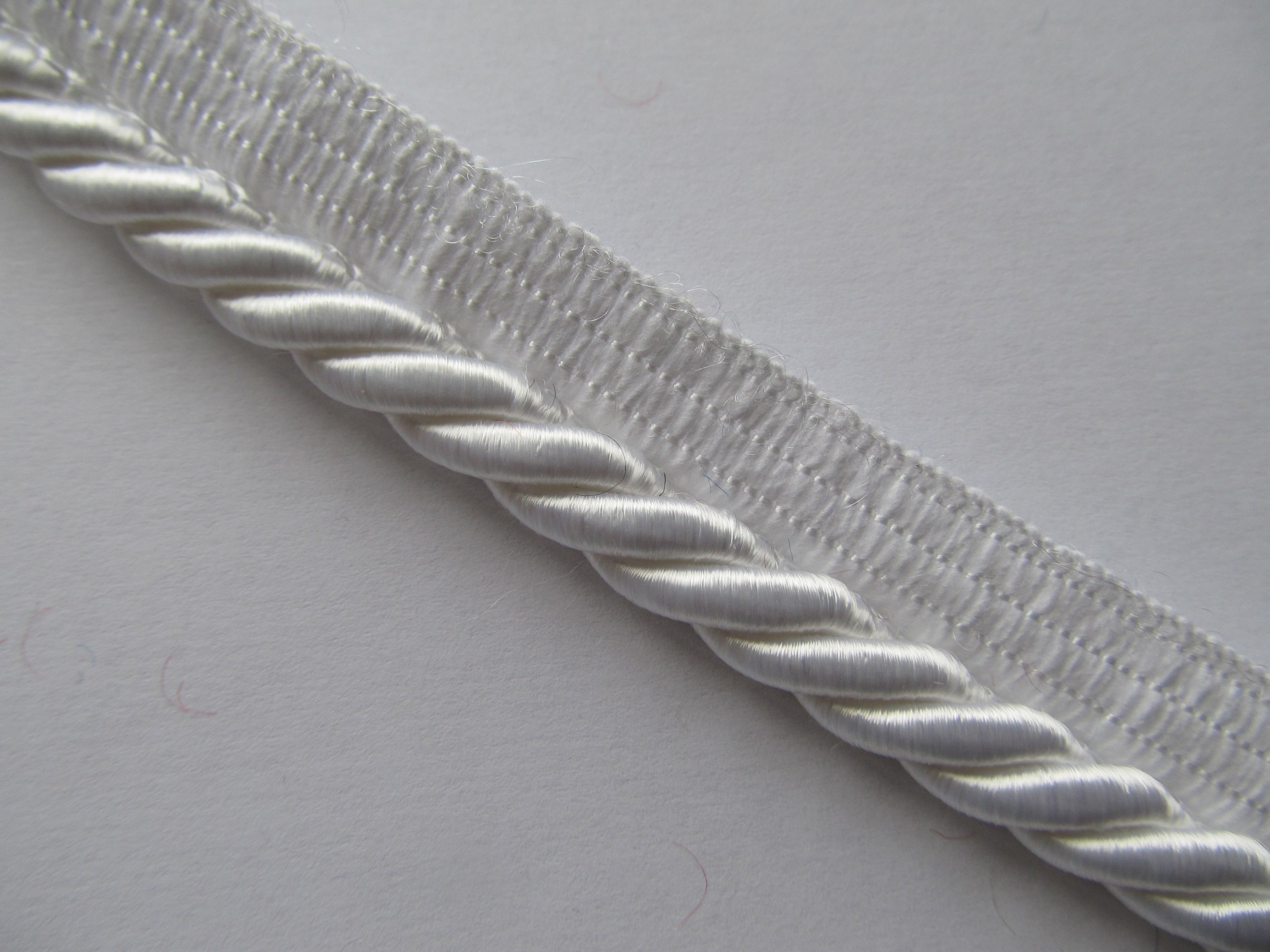 8mm Thick Silky Furnishing Cord with Flange