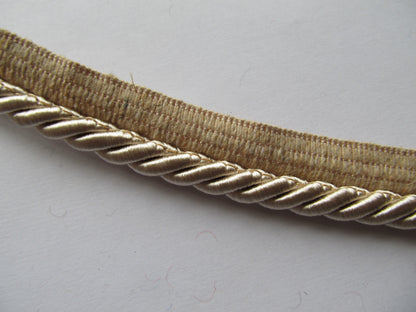 8mm Thick Silky Furnishing Cord with Flange