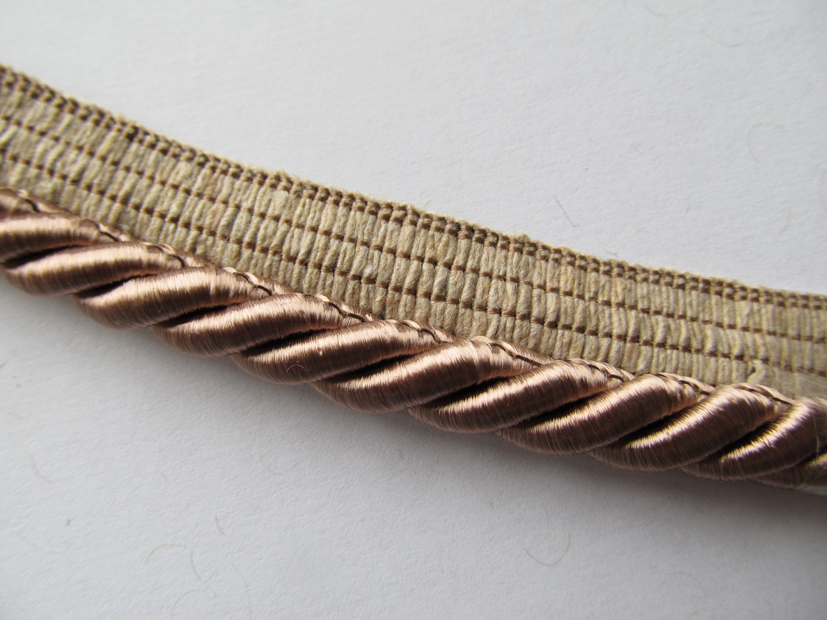 8mm Thick Silky Furnishing Cord with Flange