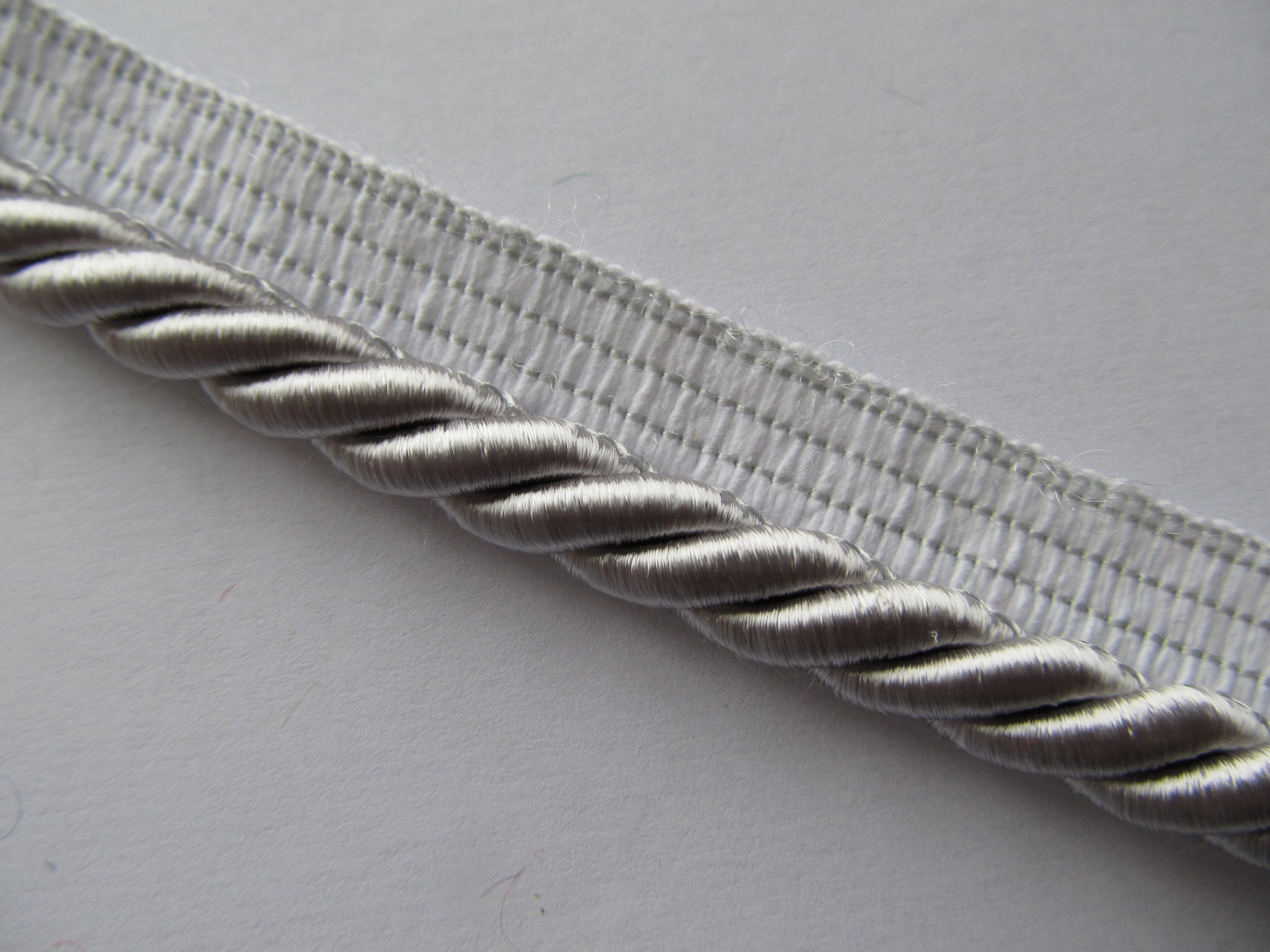 8mm Thick Silky Furnishing Cord with Flange