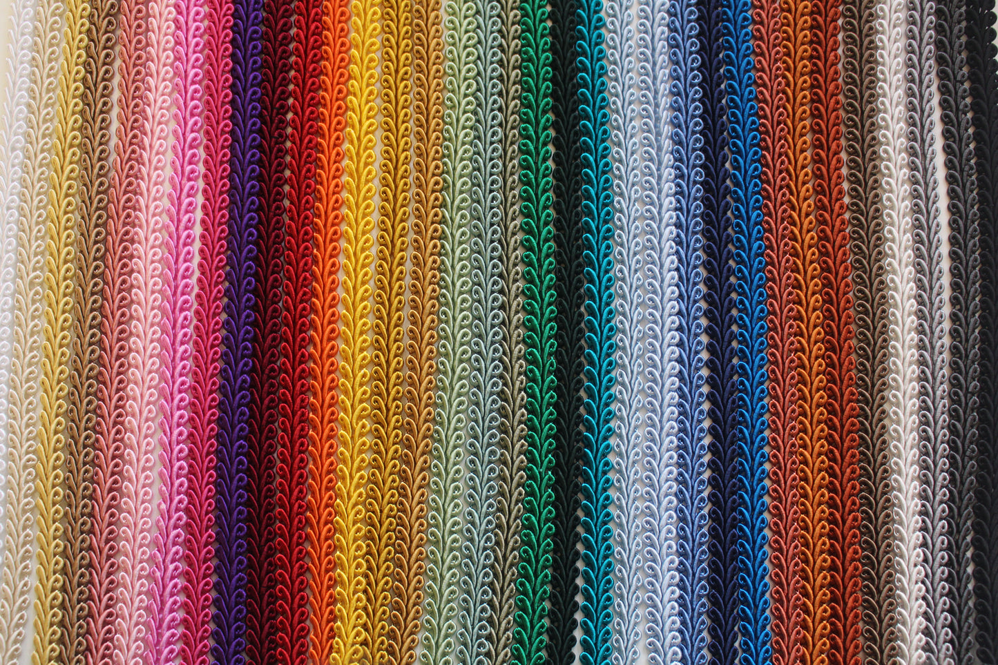 Premium 9-10mm Scroll Braid - 35 Colours