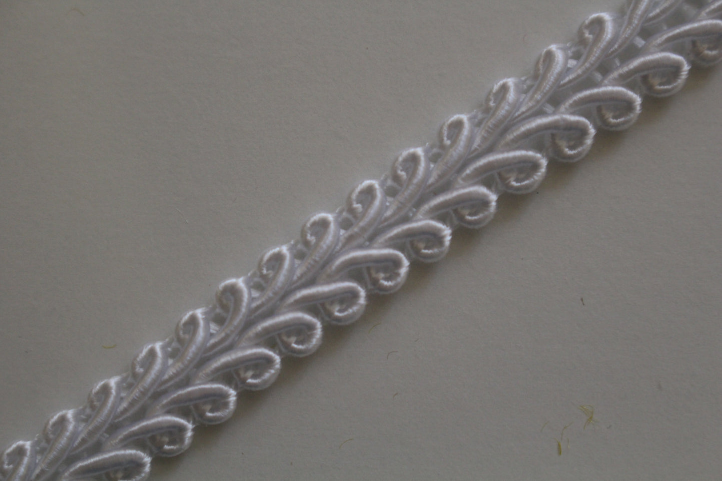 Premium 9-10mm Scroll Braid - 35 Colours