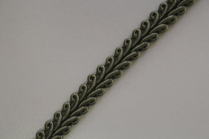 Premium 9-10mm Scroll Braid - 35 Colours