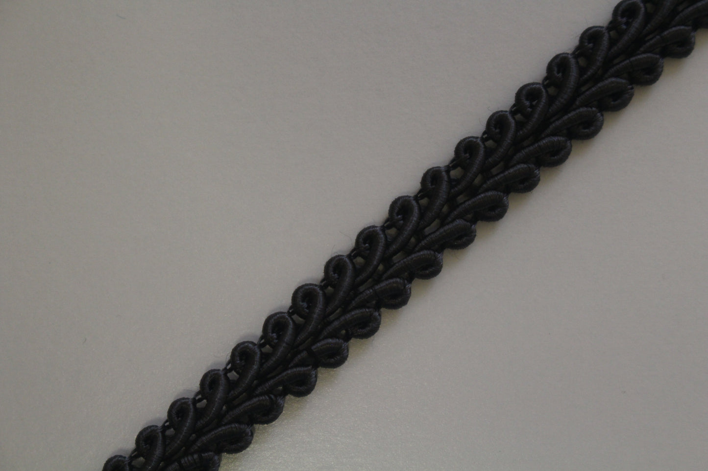 Premium 9-10mm Scroll Braid - 35 Colours