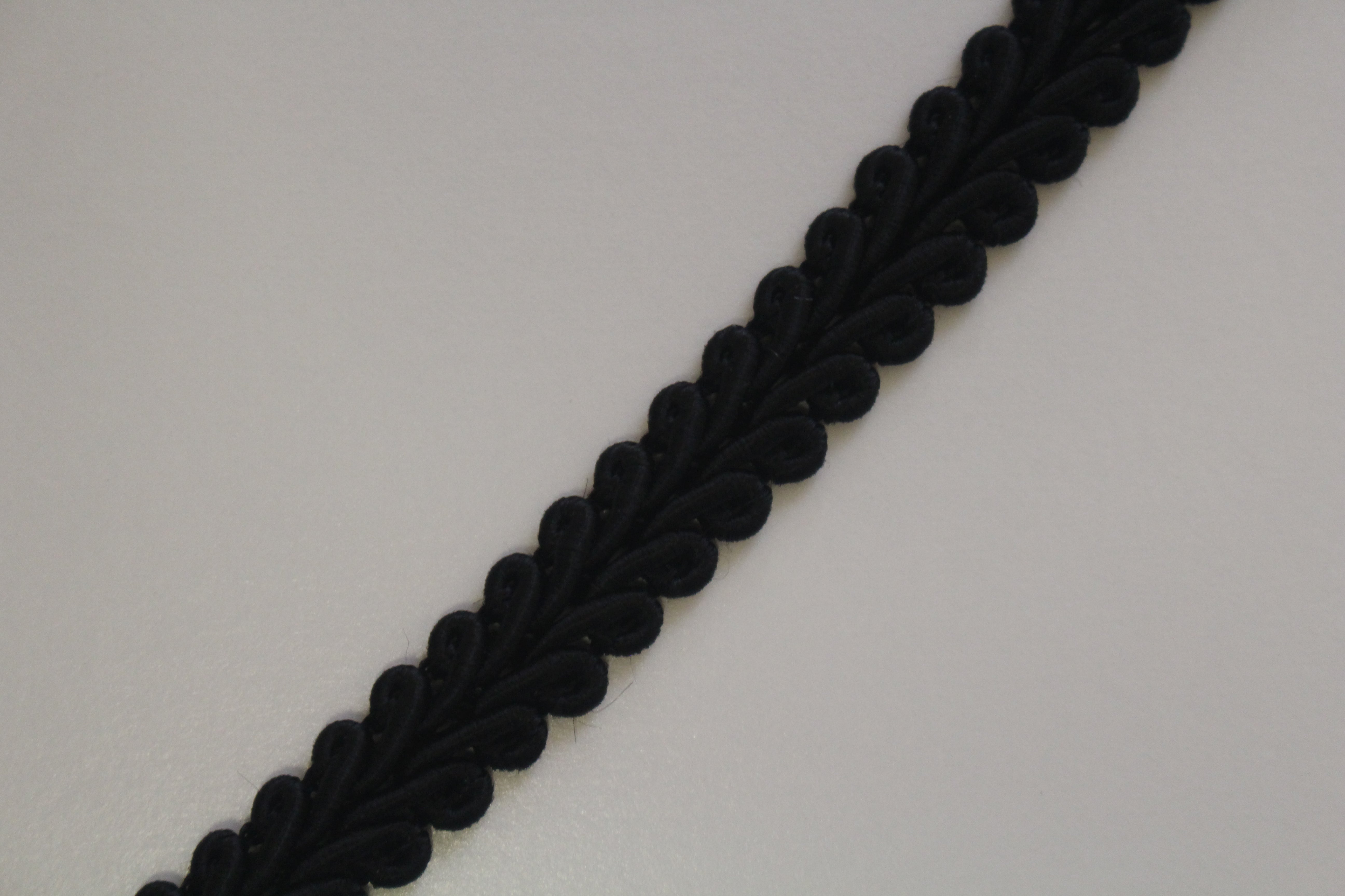 Premium 9-10mm Scroll Braid - 35 Colours
