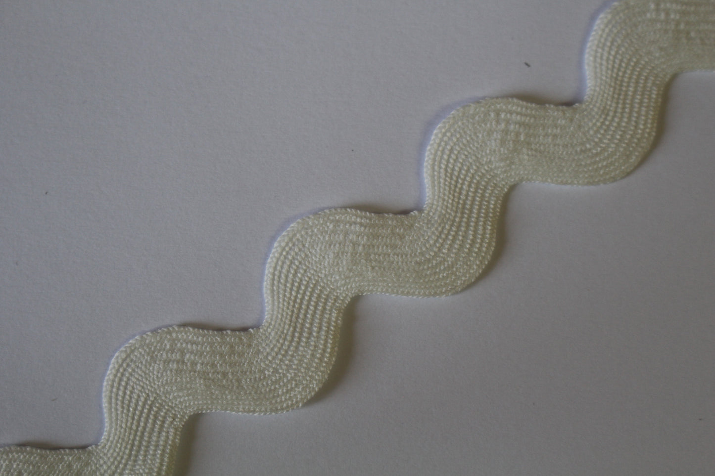 Extra Jumbo Ric Rac Trim 14mm/22mm Width