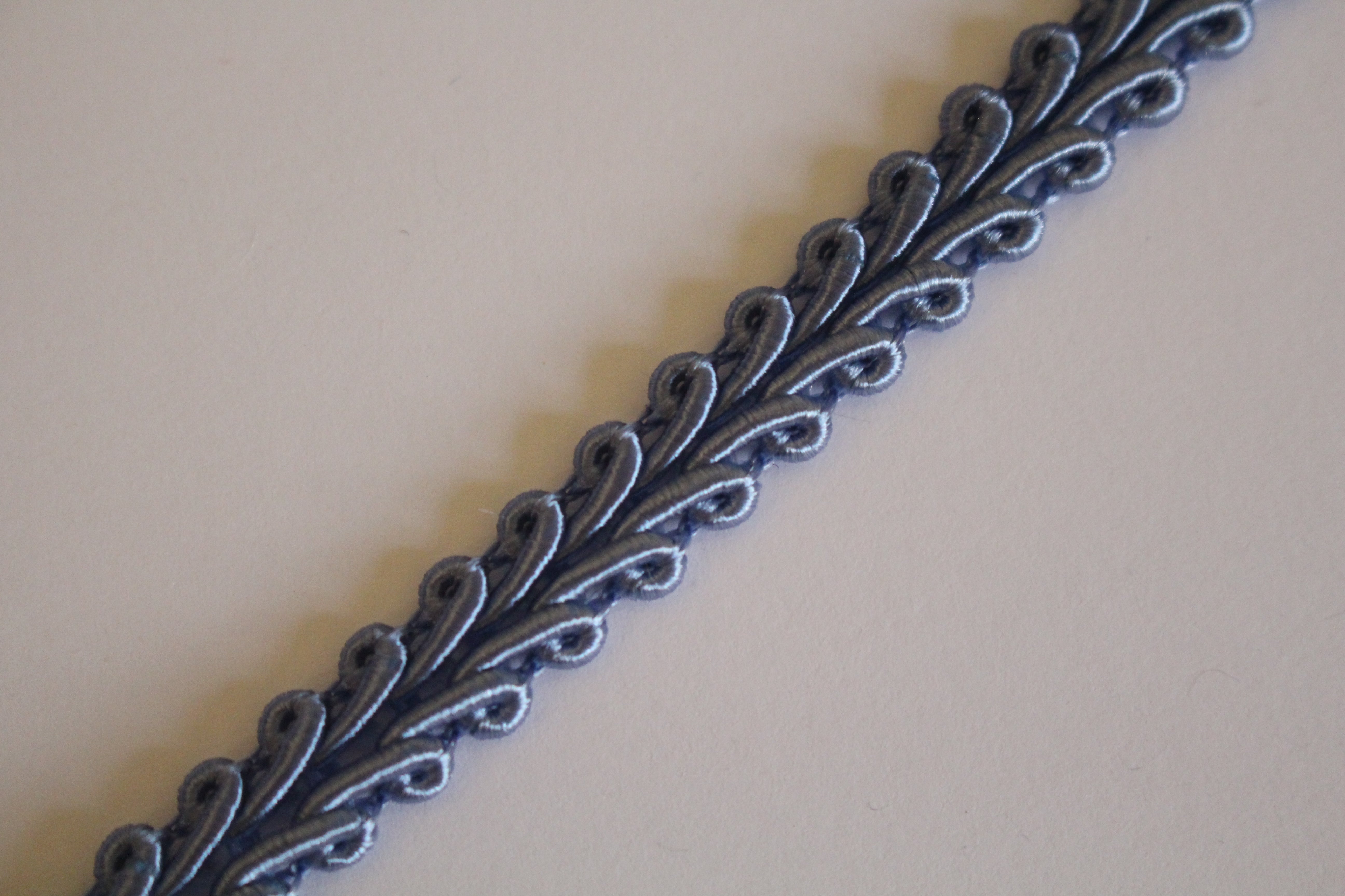 Premium 9-10mm Scroll Braid - 35 Colours