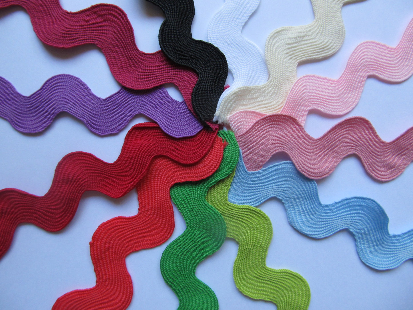 Extra Jumbo Ric Rac Trim 14mm/22mm Width