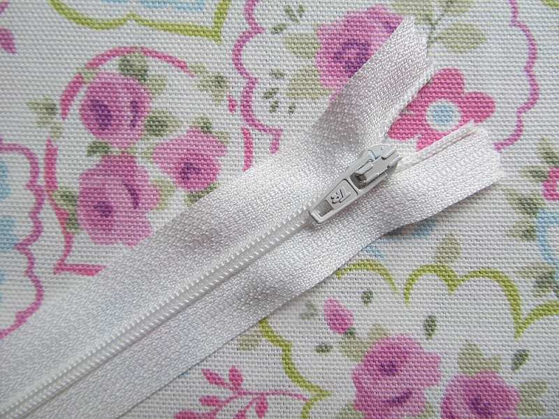 Pack of 5 Closed End Zips - 5" (12.5cm)