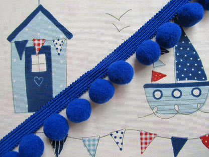 Jumbo Pom Pom Trim
