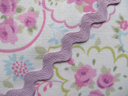 Jumbo Ric Rac Trim - 3 Metre Length