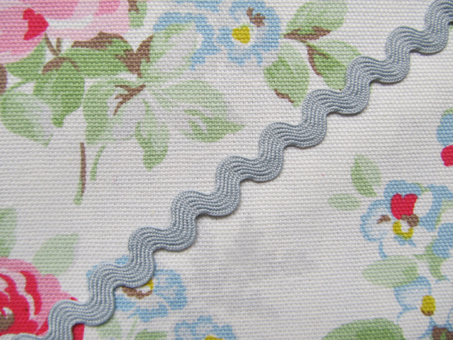Large Ric Rac Trim - 3 Metre Length