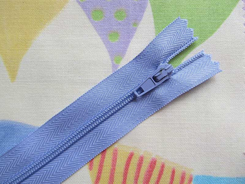 Closed End Zip - 22" (55cm)