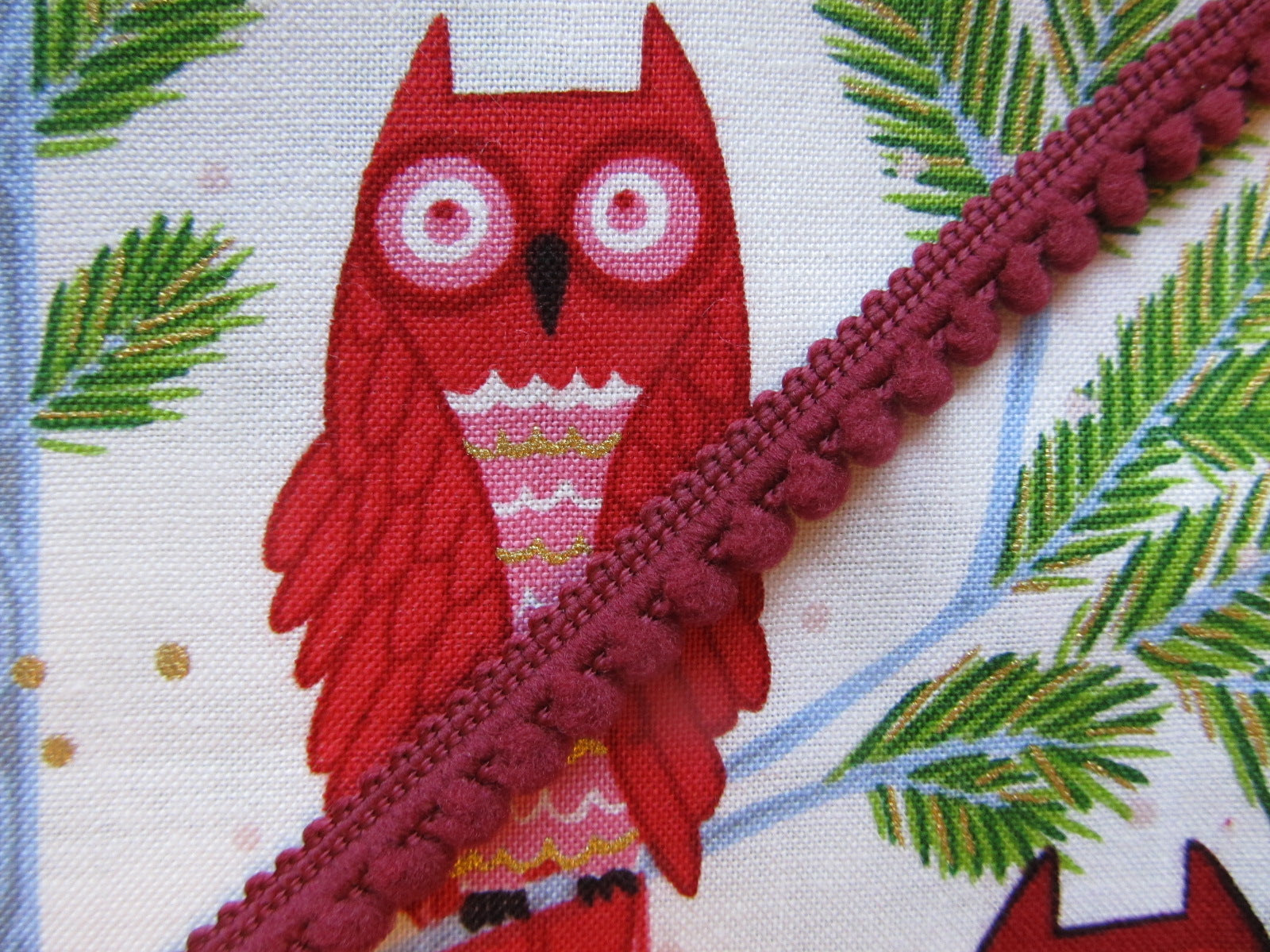 Mini Pom Pom Trim