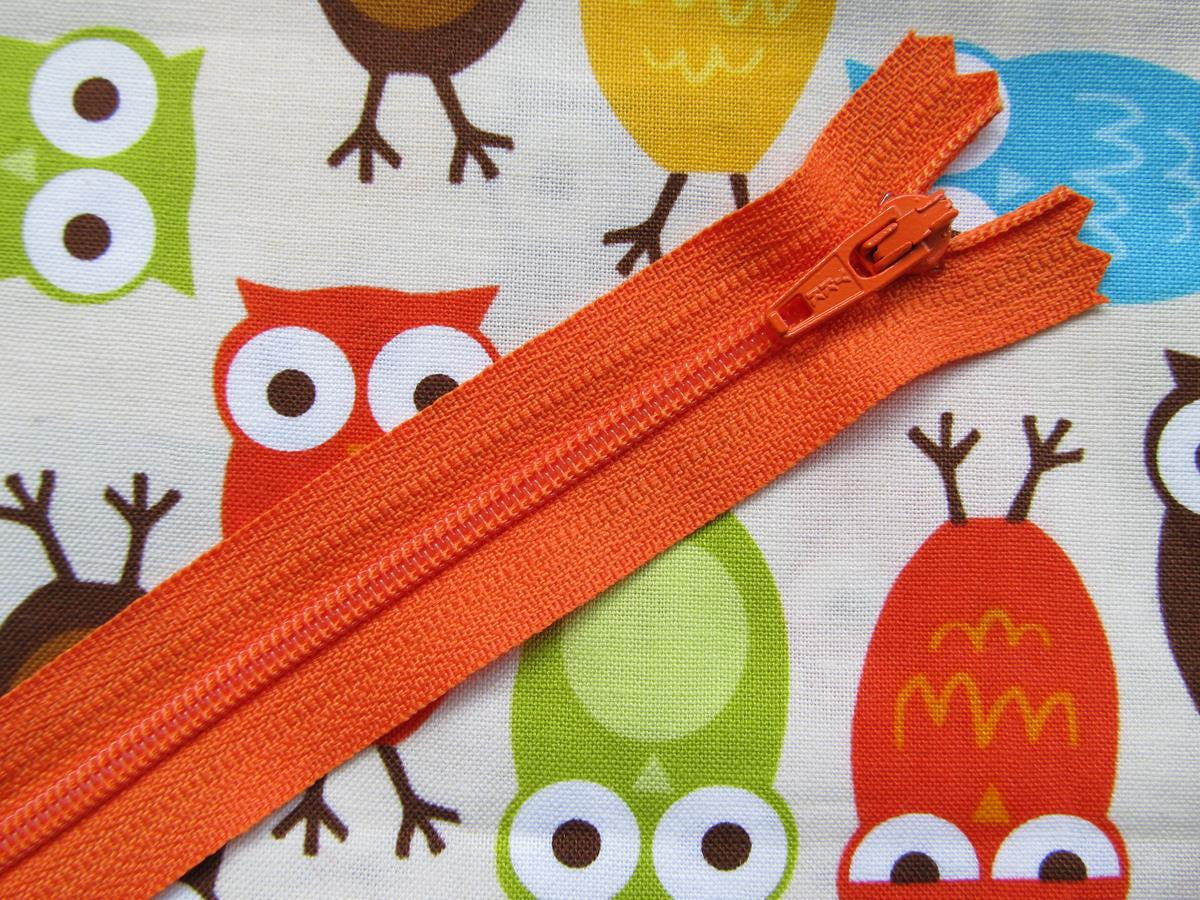 Closed End Zip - 22" (55cm)