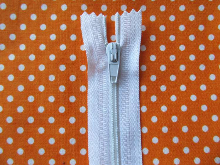 Pack of 5 Closed End Zips - 16" (40cm)