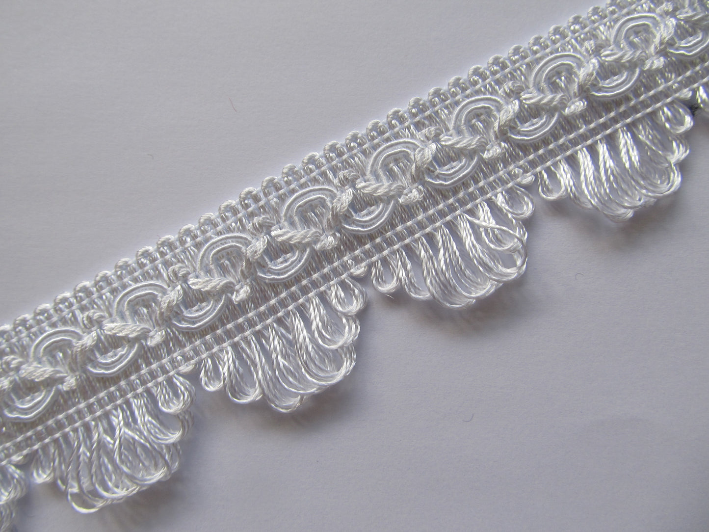 35mm Silky Polycotton Fringed Fan Braid